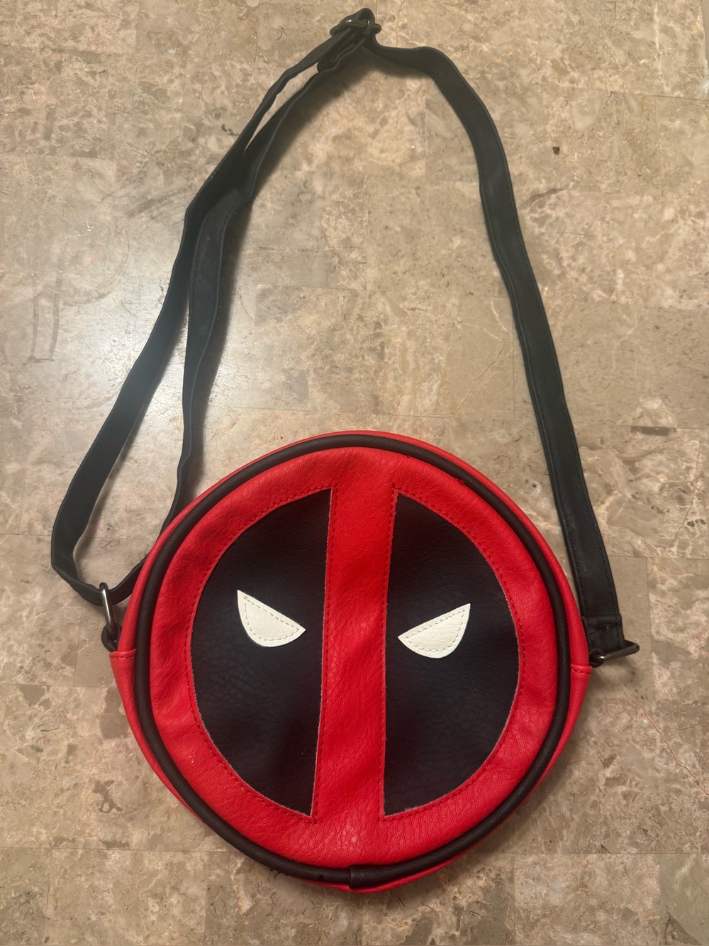 Deadpool 🔥 crossbody bag purse marvel